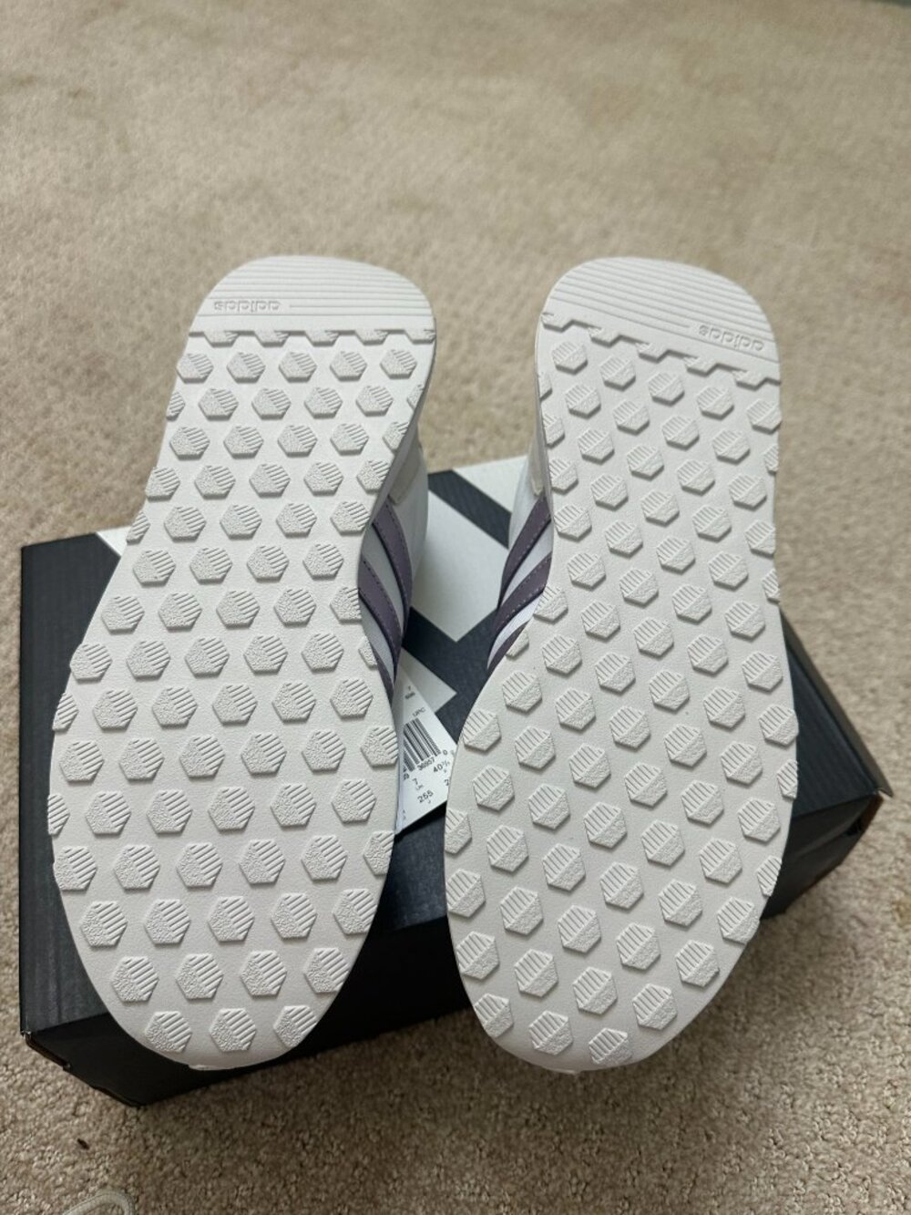 Adidas Run 60s 2.0 Sneakers – Women's Size 8.5 – White/Lilac – New in Box - Picture 3 of 6